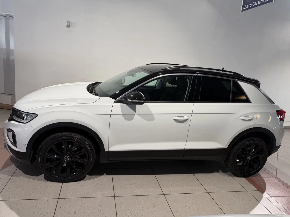 Volkswagen T-Roc usata a Genova (2)