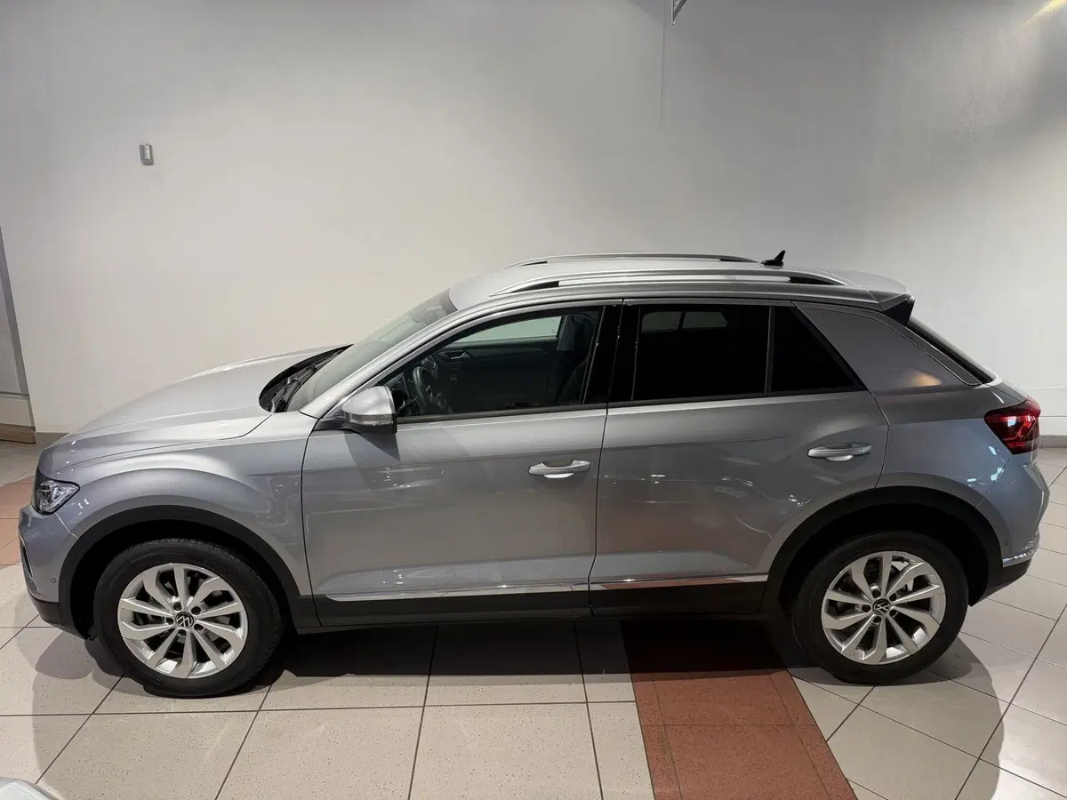 Volkswagen T-Roc usata a Genova (2)