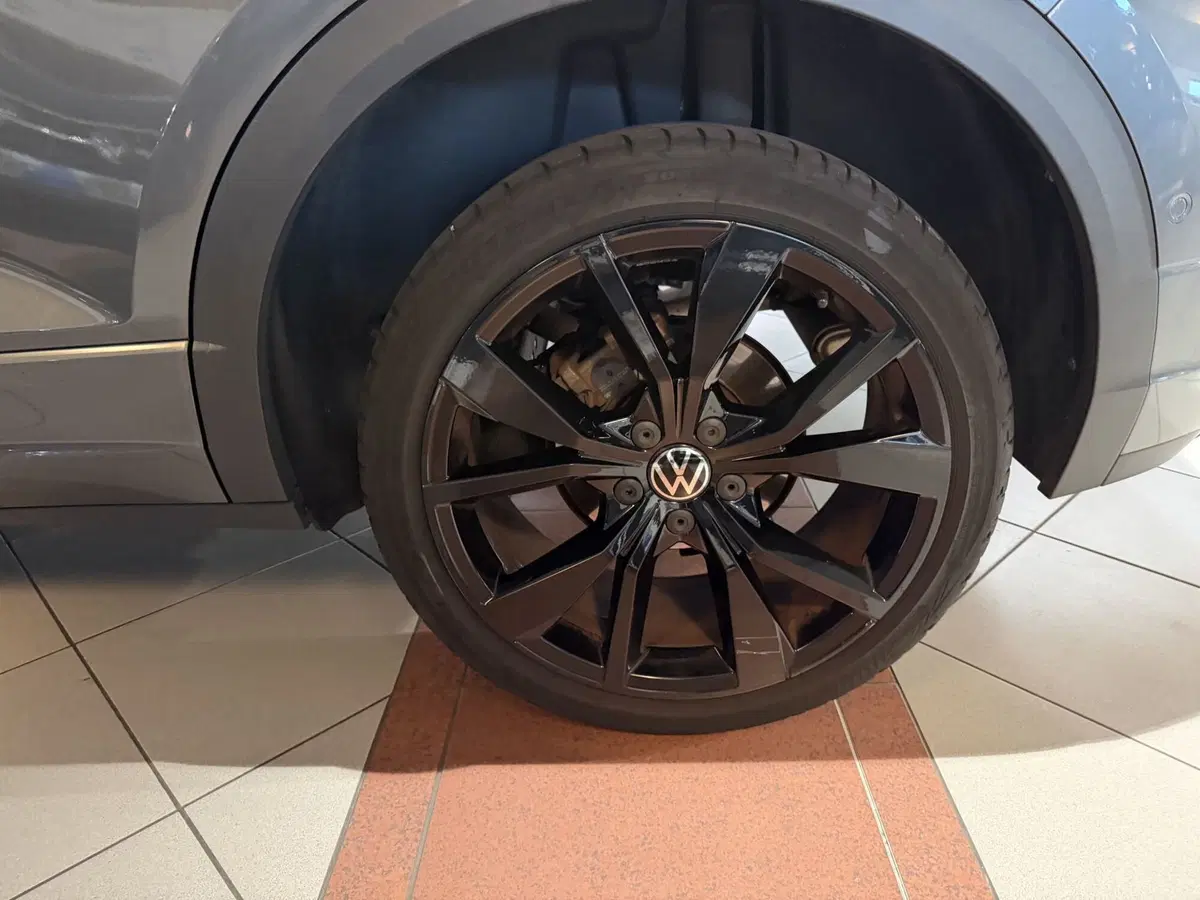 Volkswagen T-Roc usata a Genova (15)