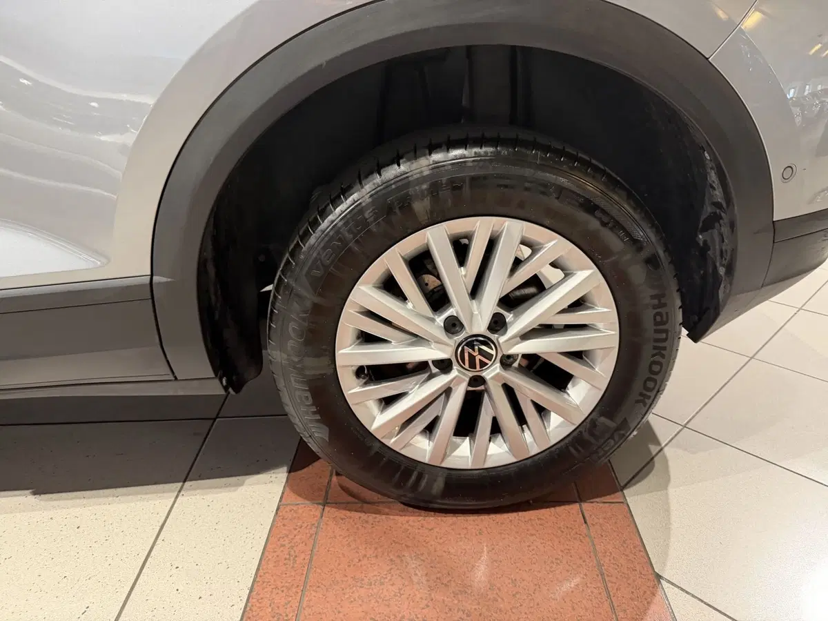 Volkswagen T-Roc usata a Genova (14)