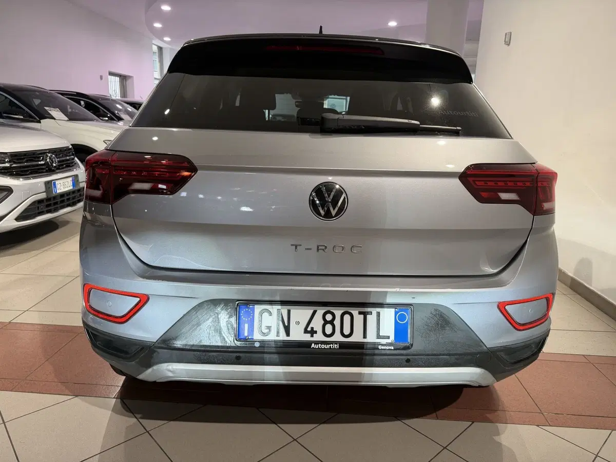 Volkswagen T-Roc usata a Genova (4)