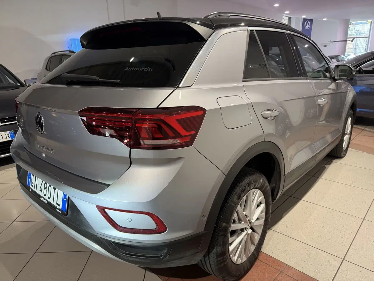 Volkswagen T-Roc usata a Genova (5)