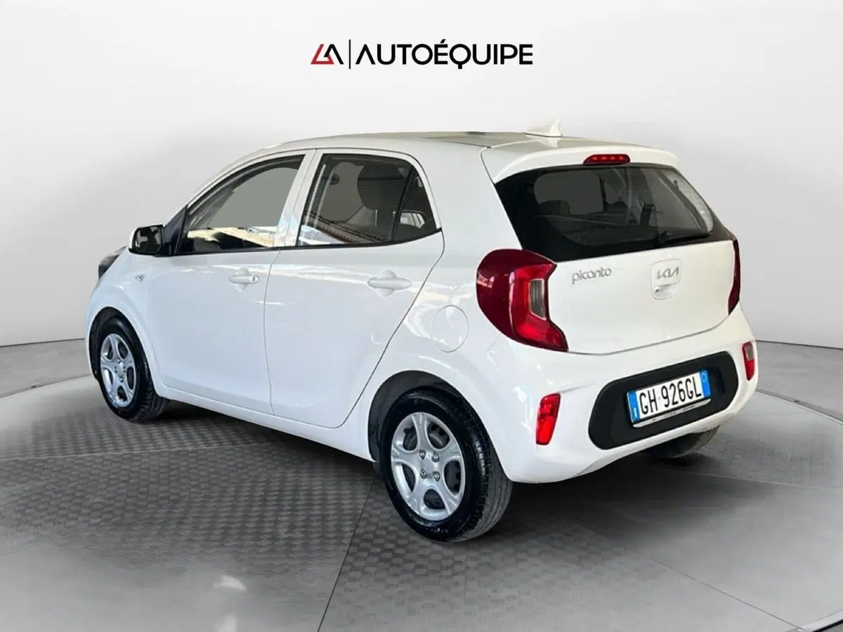 Kia Picanto usata a Roma (3)