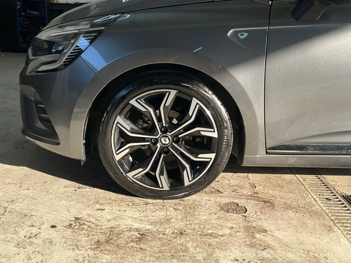 Renault Clio usata a Roma (9)