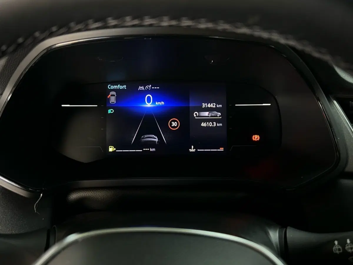 Renault Captur usata a Roma (13)