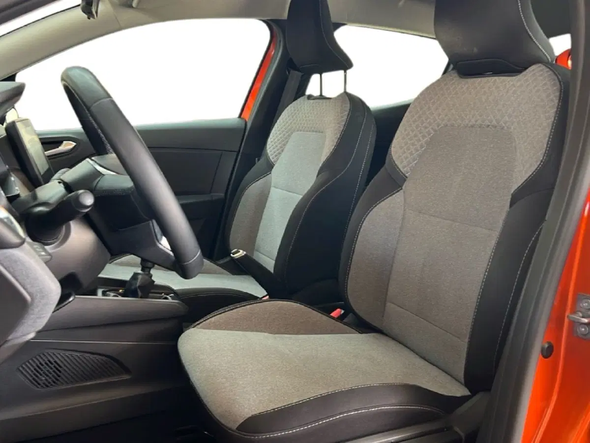 Renault Clio usata a Roma (12)