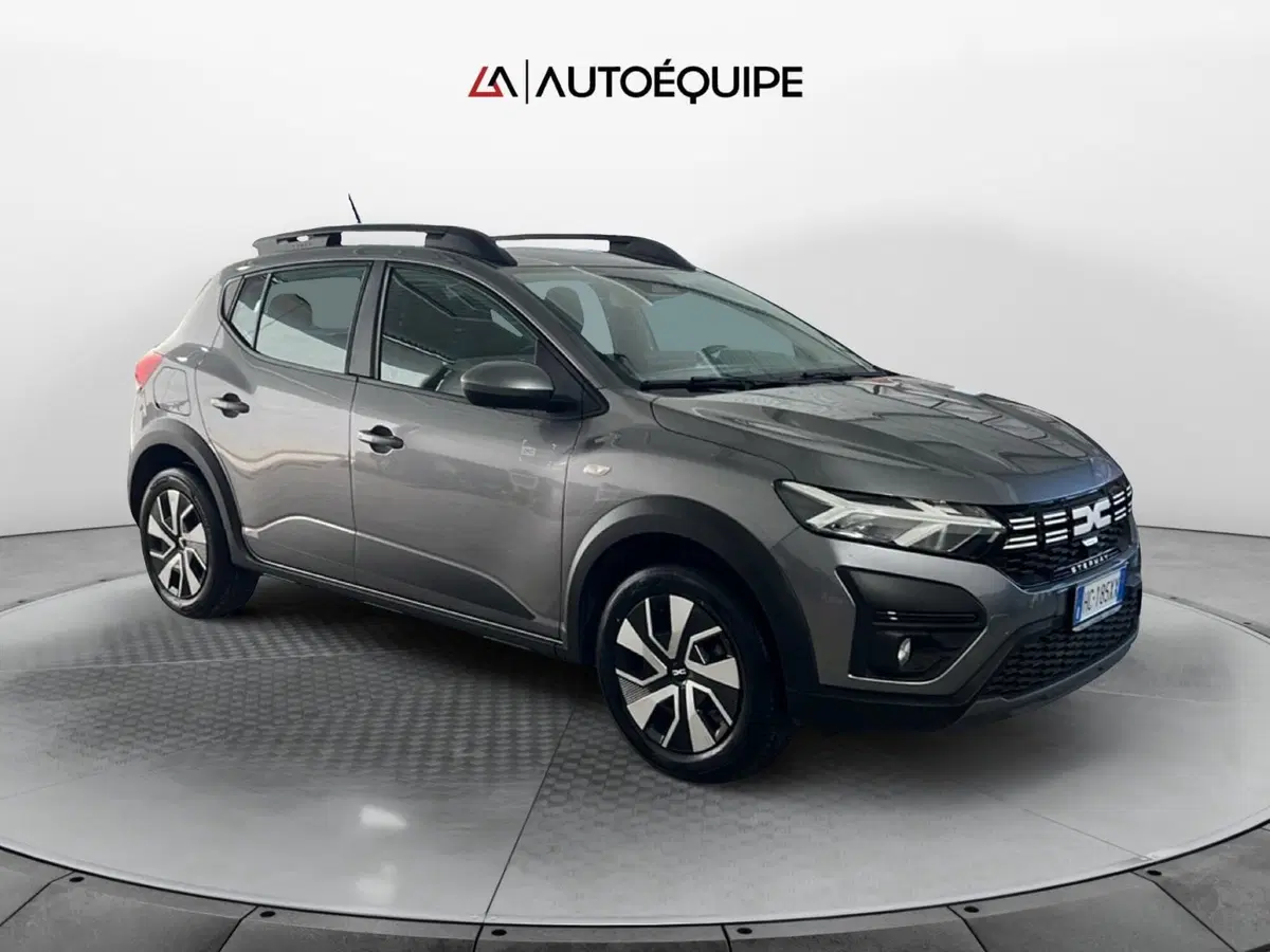 Dacia Sandero usata a Roma (7)