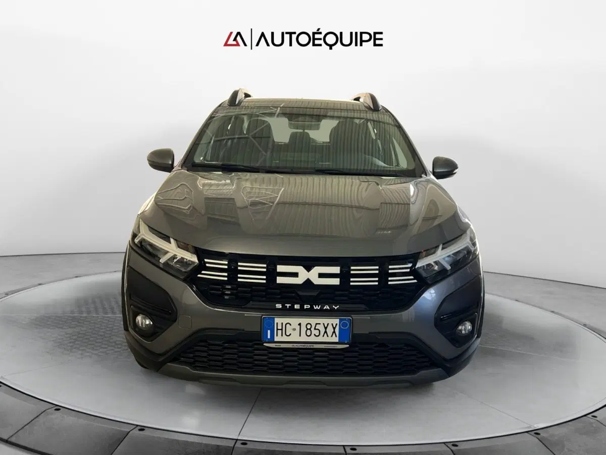 Dacia Sandero usata a Roma (8)