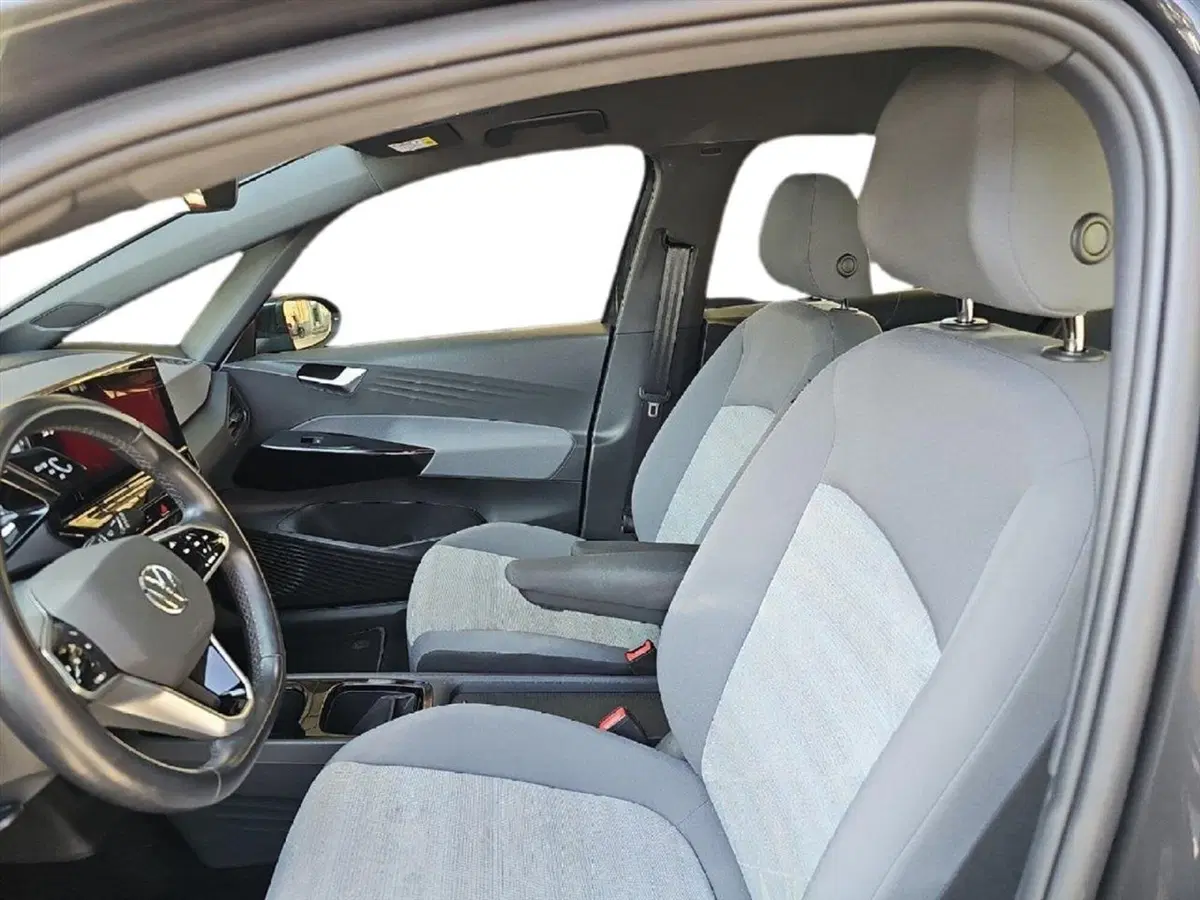 Volkswagen ID.3 usata a Lecco (11)