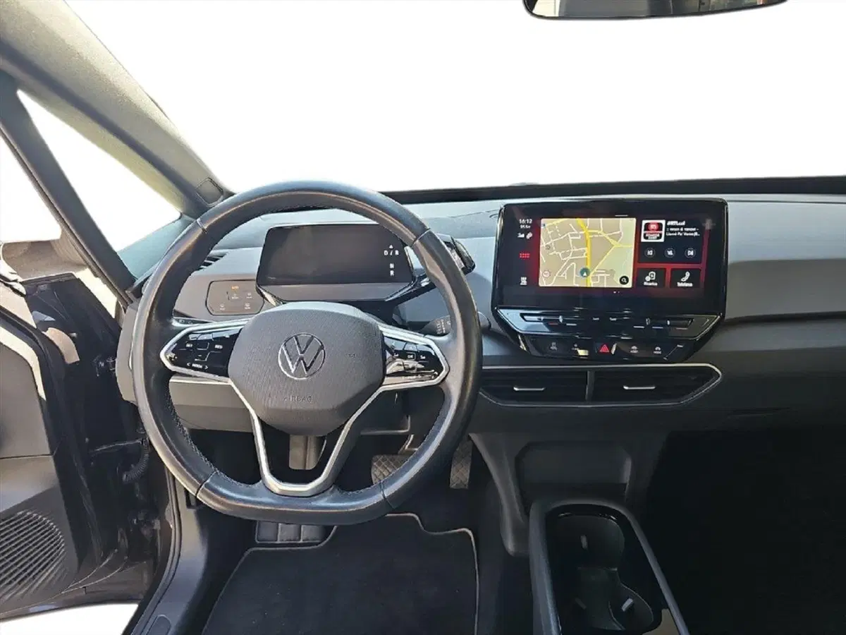 Volkswagen ID.3 usata a Lecco (9)