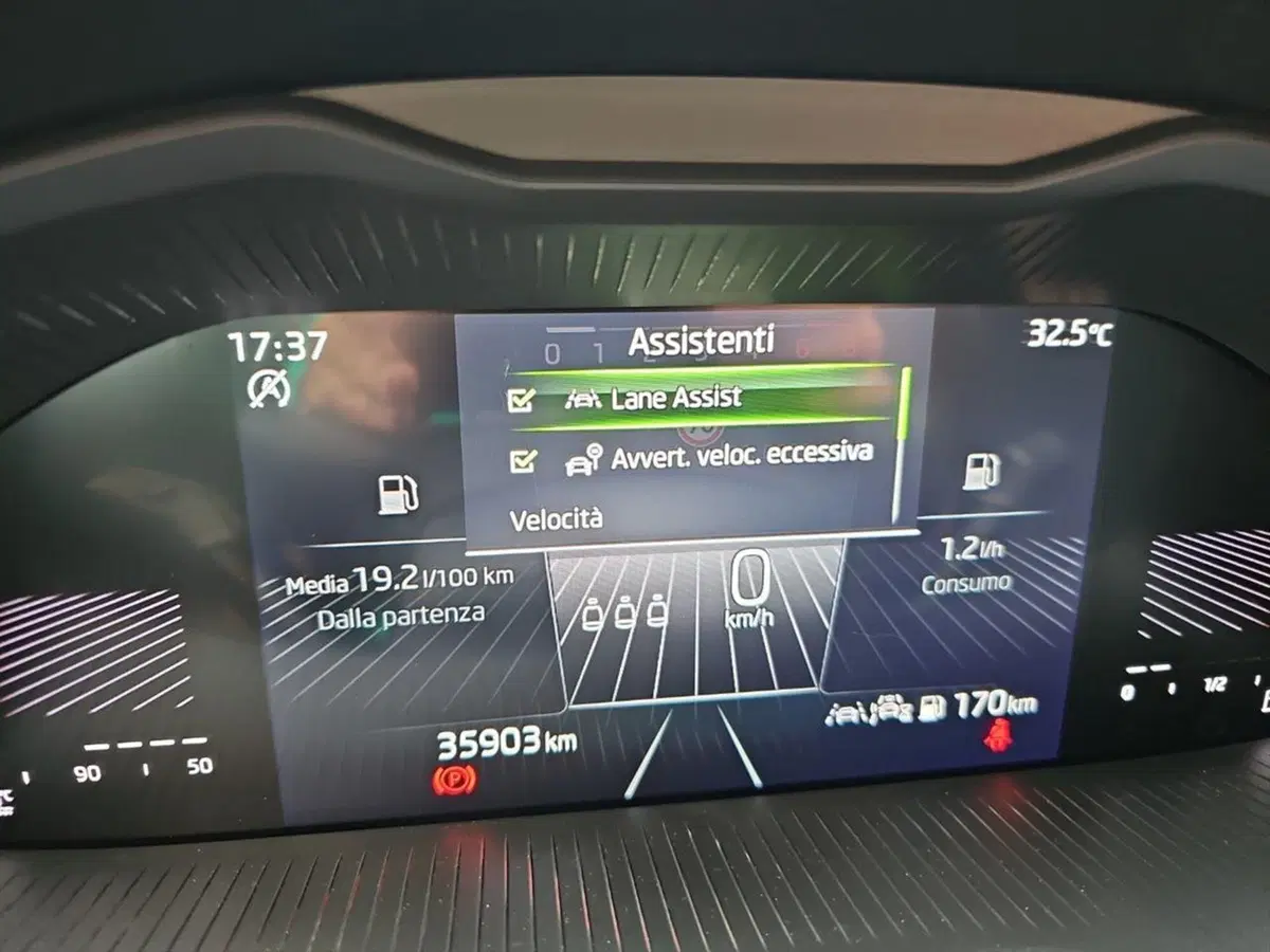 Skoda Kamiq usata a Lecco (17)