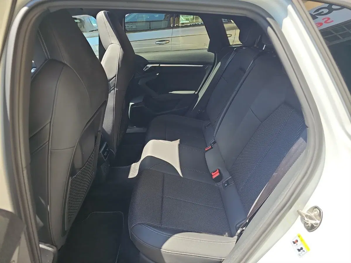 Audi S3 Sedan usata a Lecco (12)