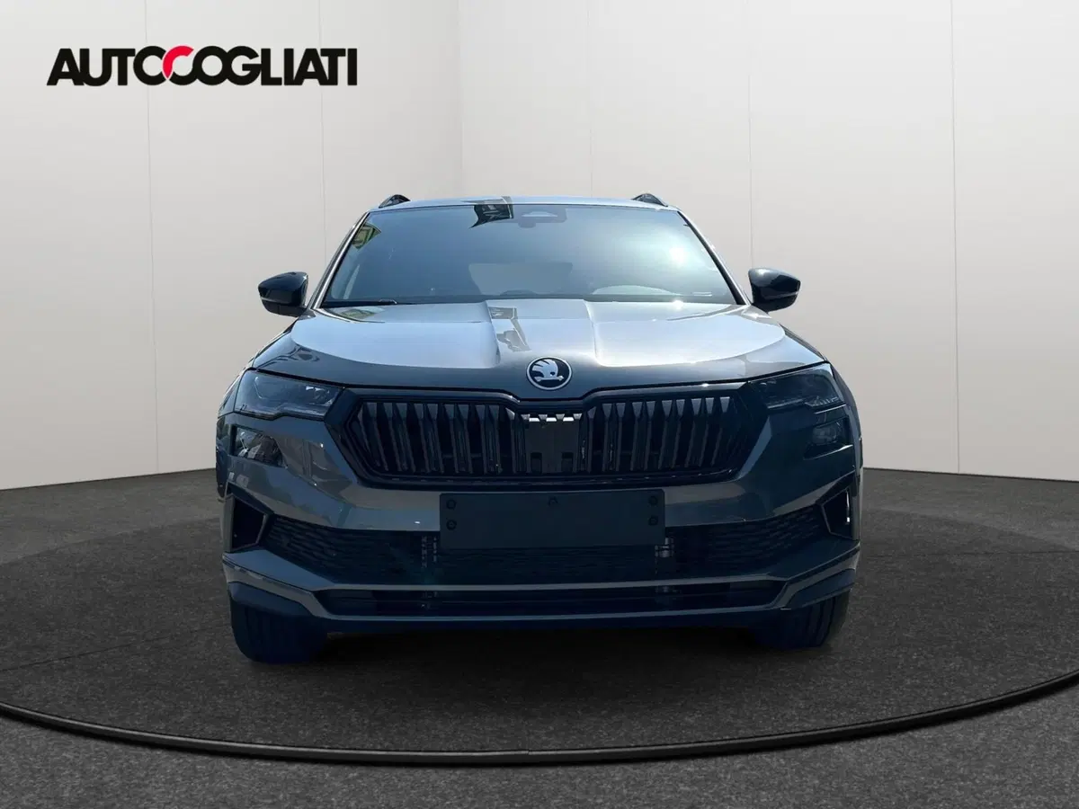 Skoda Karoq nuova a Lecco (5)