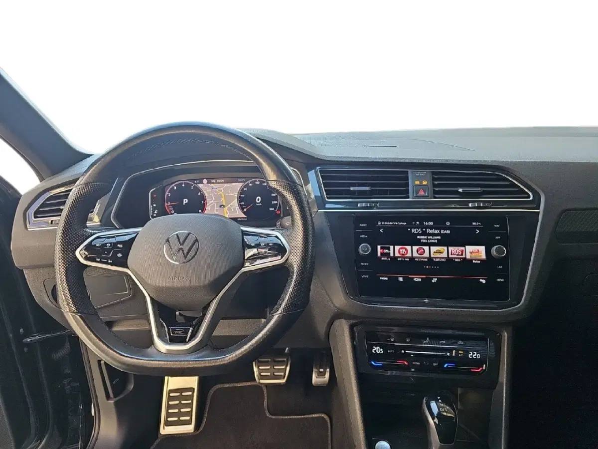 Volkswagen Tiguan usata a Lecco (10)