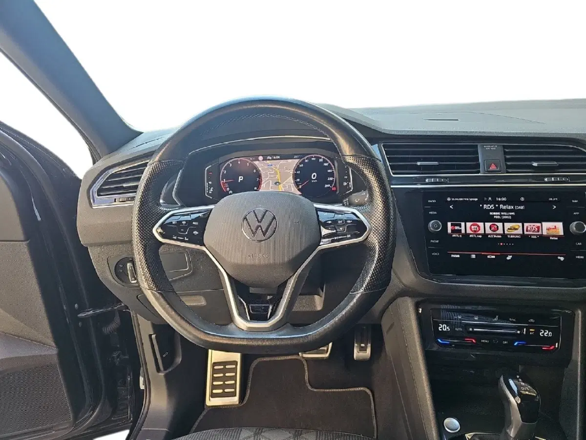 Volkswagen Tiguan usata a Lecco (11)