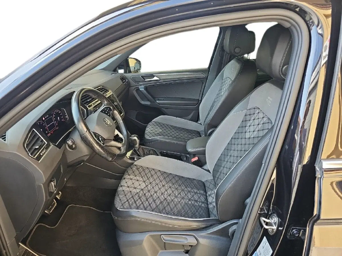 Volkswagen Tiguan usata a Lecco (12)