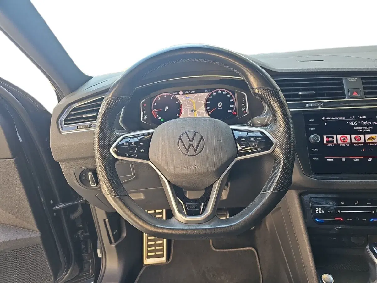 Volkswagen Tiguan usata a Lecco (15)
