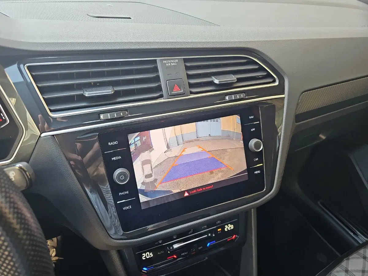 Volkswagen Tiguan usata a Lecco (16)
