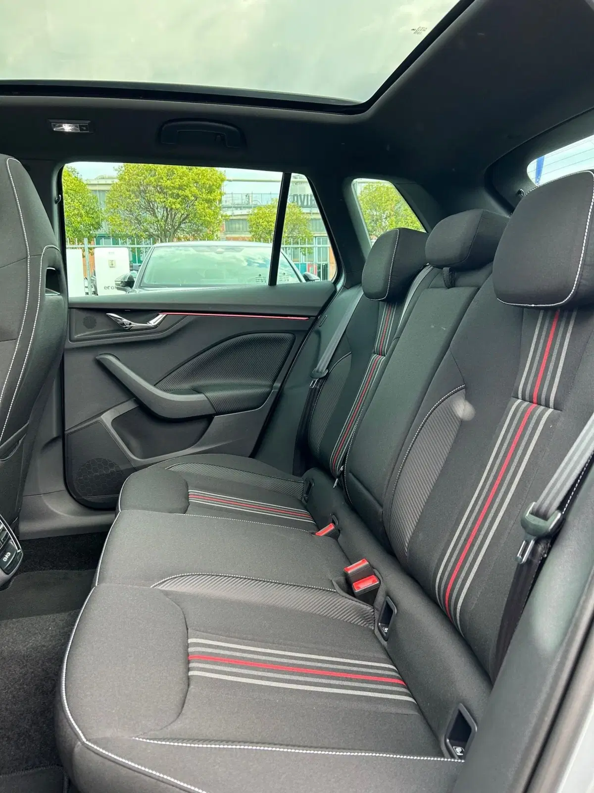 Skoda Kamiq nuova a Lecco (13)