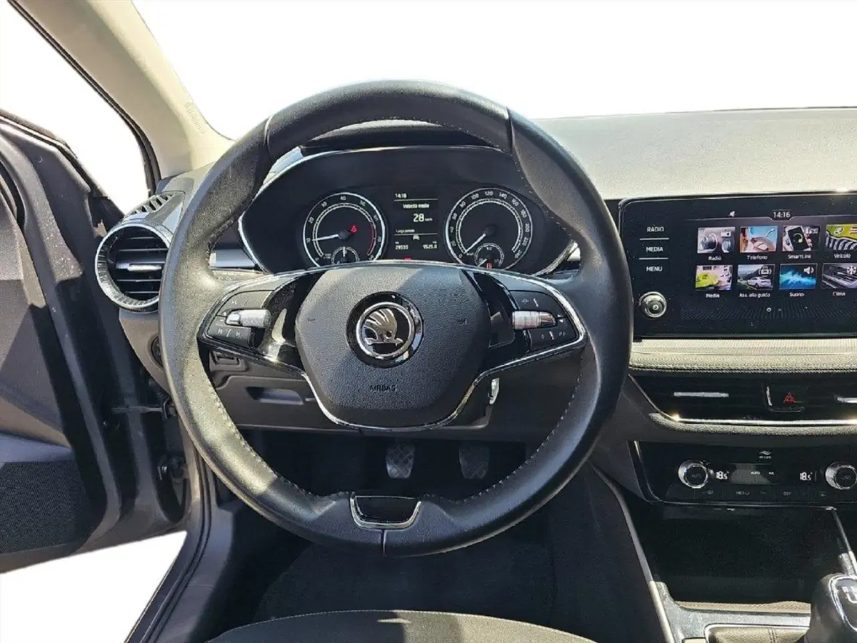 Skoda Fabia usata a Lecco (10)