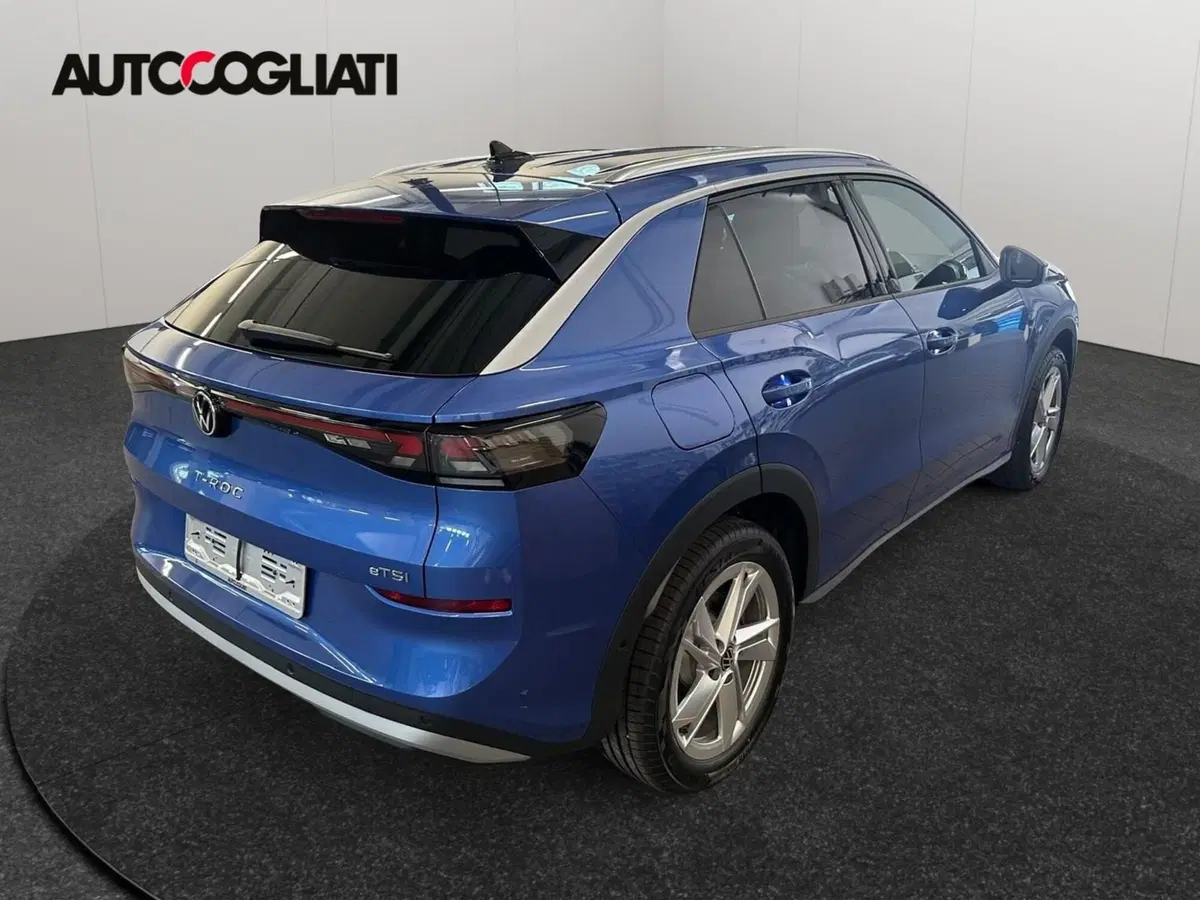Volkswagen T-Roc nuova a Lecco (4)