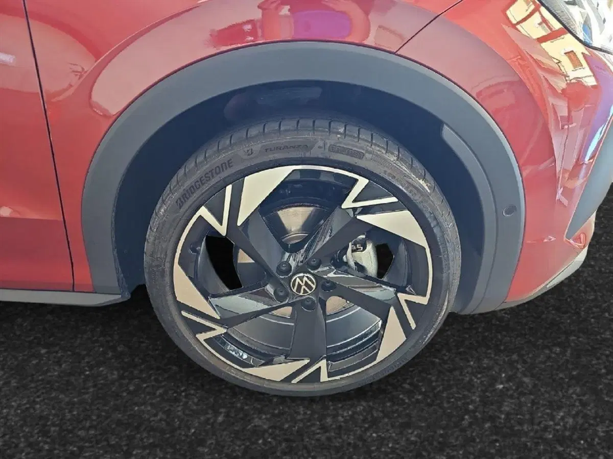 Volkswagen T-Roc usata a Lecco (18)