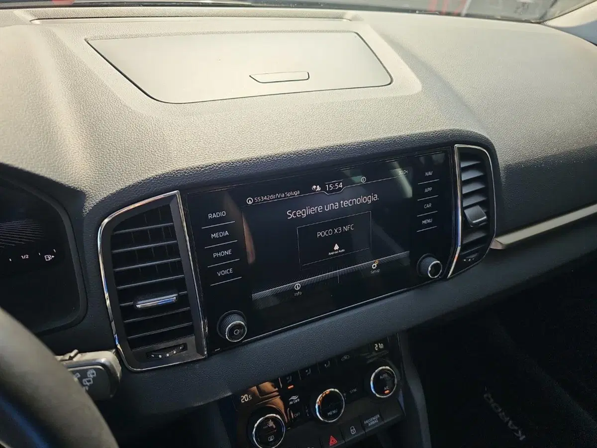 Skoda Karoq usata a Lecco (18)
