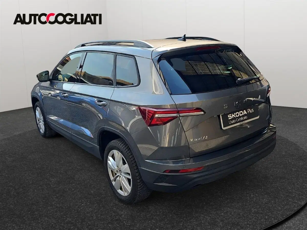 Skoda Karoq usata a Lecco (7)