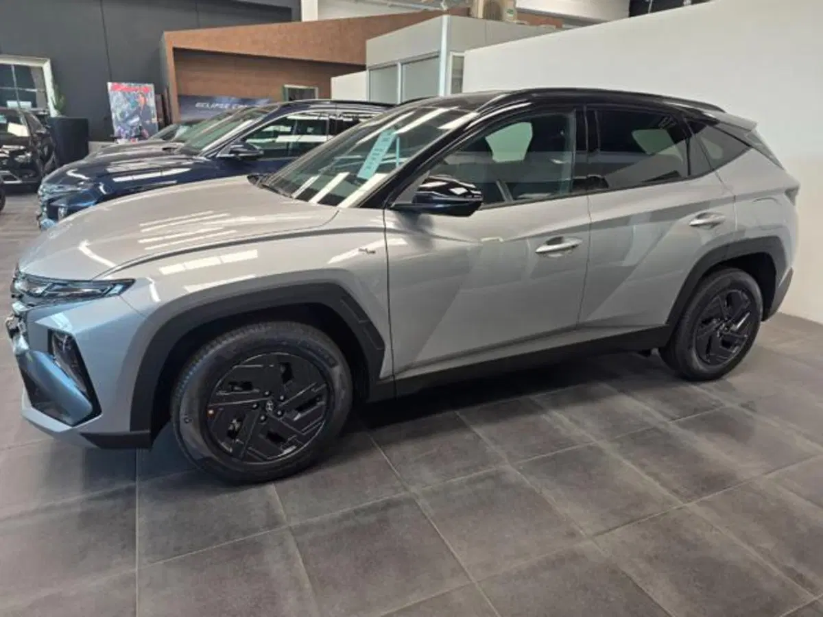 Hyundai Tucson nuova a Pesaro-Urbino (2)