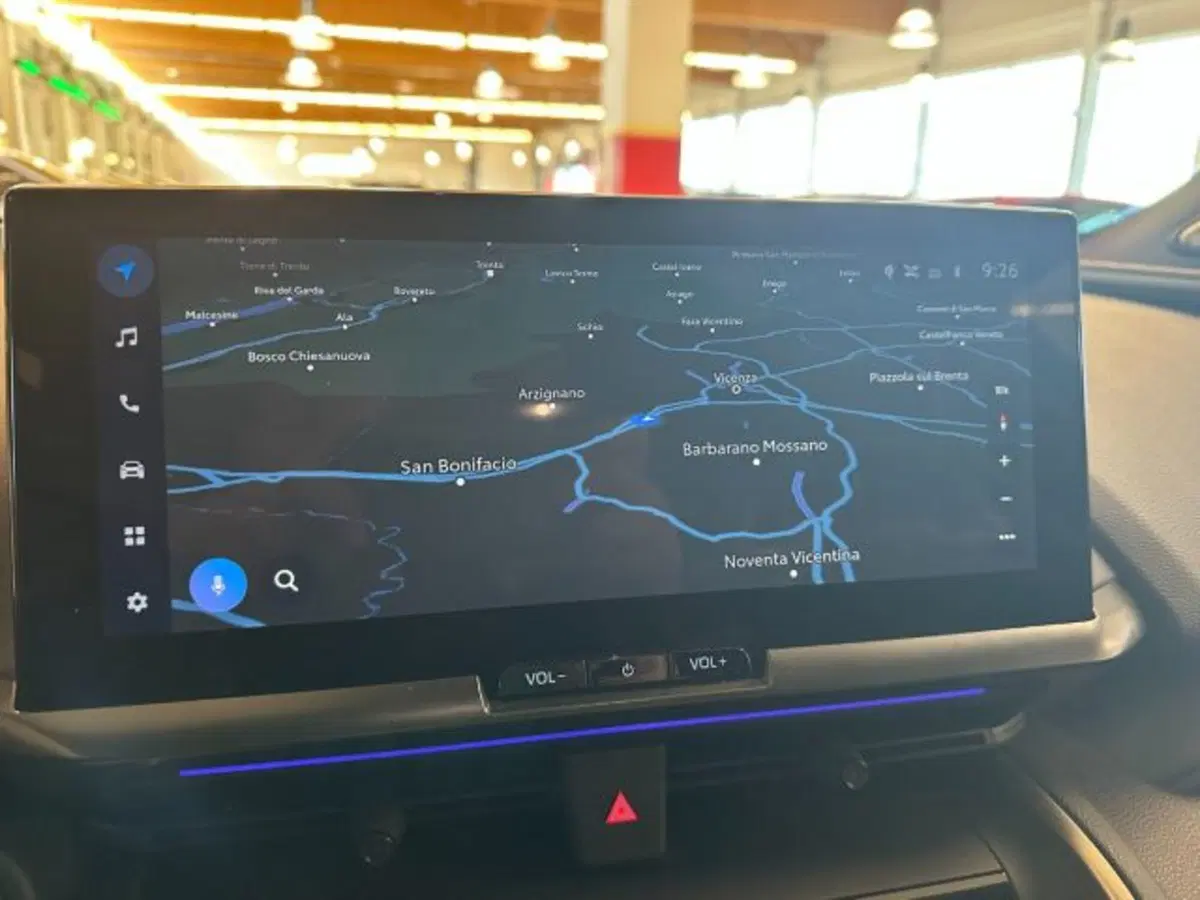 Toyota Toyota C-HR usata a Vicenza (12)