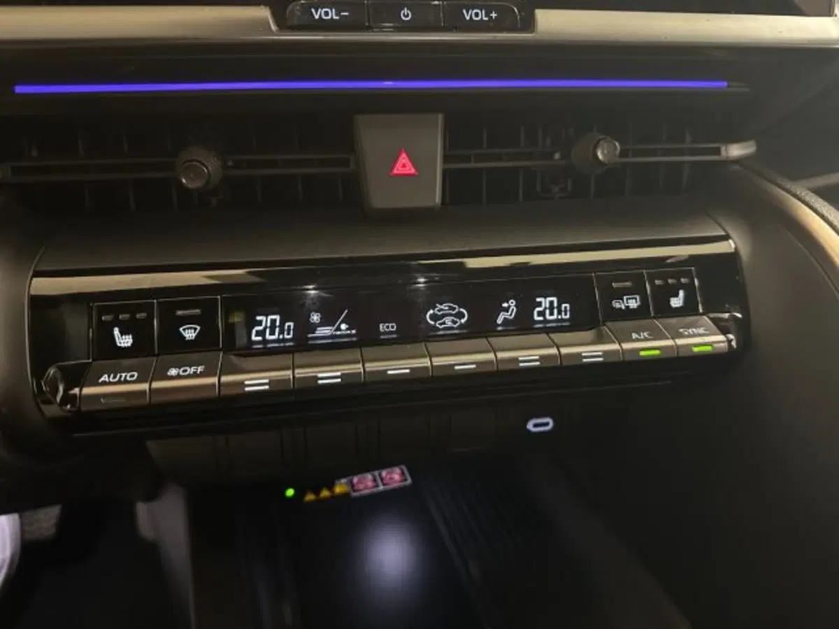Toyota Toyota C-HR usata a Vicenza (14)