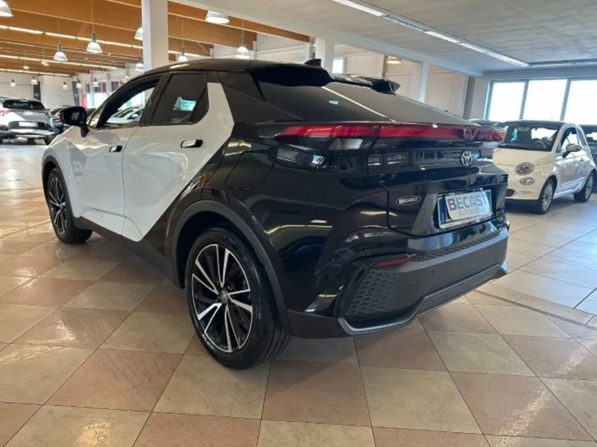 Toyota Toyota C-HR usata a Vicenza (4)