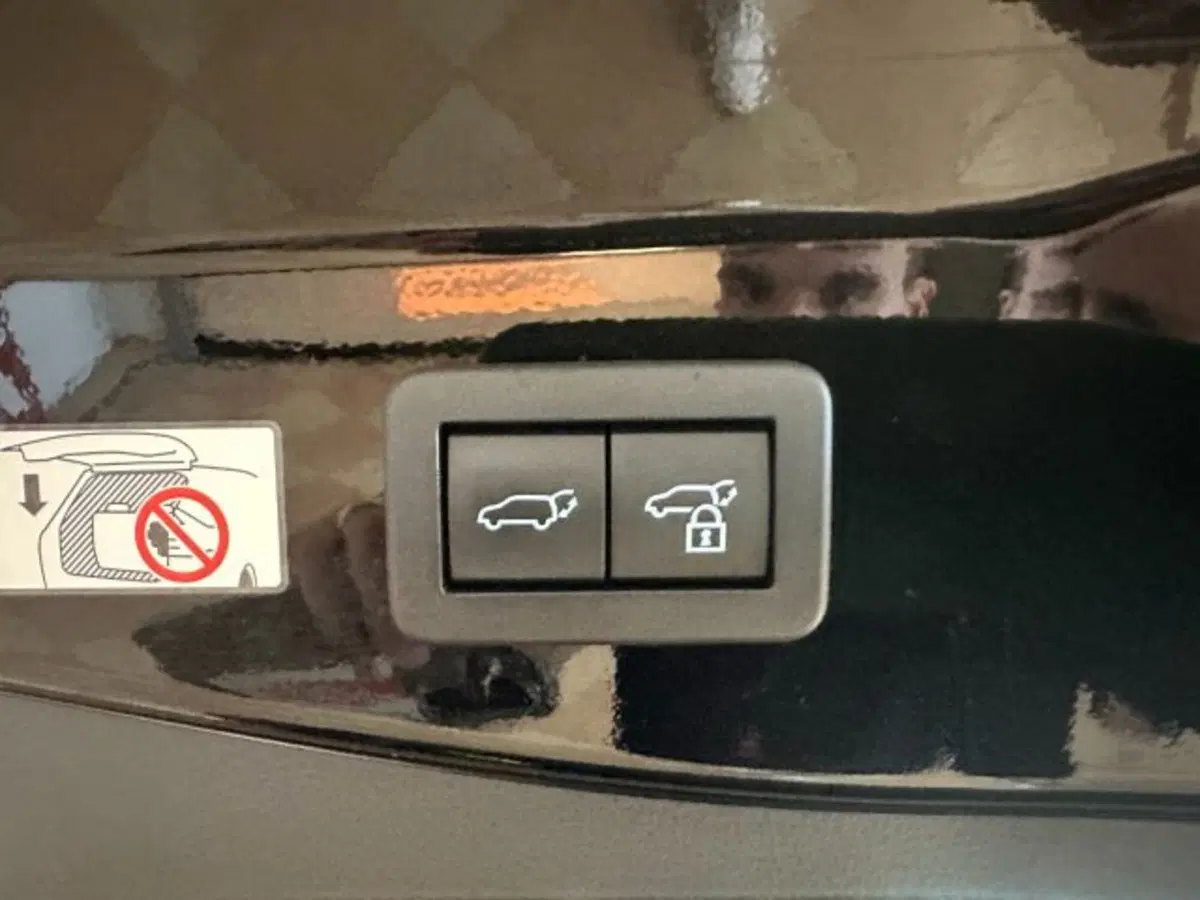 Toyota Toyota C-HR usata a Vicenza (6)