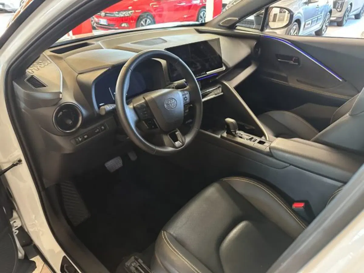 Toyota Toyota C-HR usata a Vicenza (7)