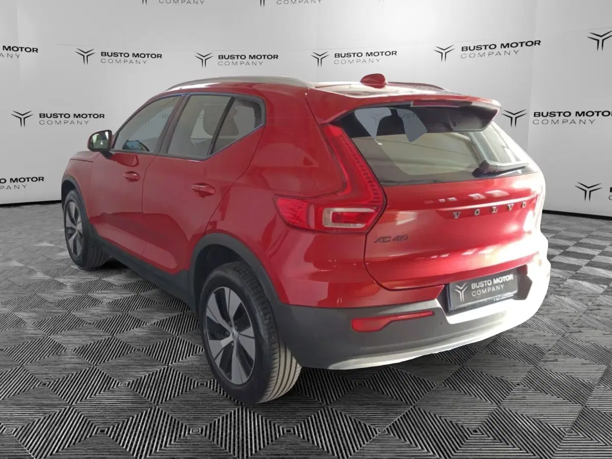 Volvo XC40 usata a Varese (4)