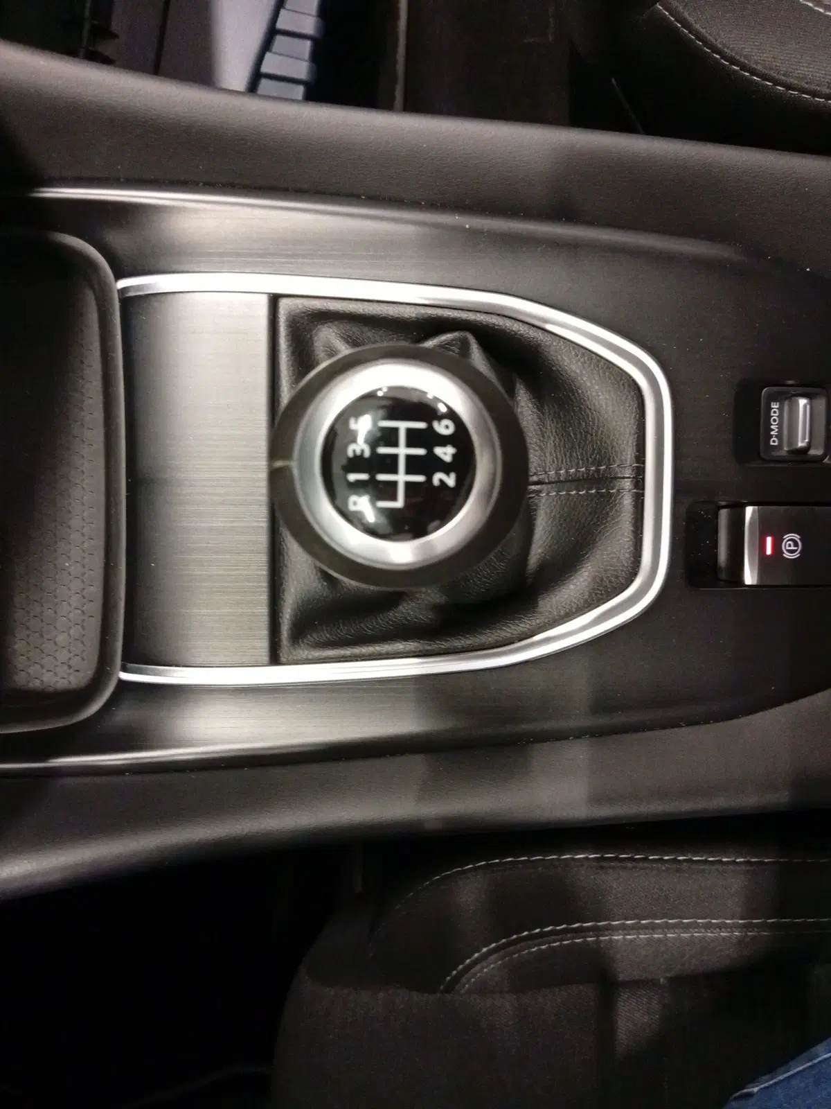 Nissan Qashqai usata a Varese (15)