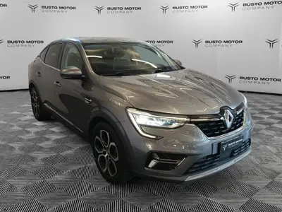 Renault Arkana 1.6 full hybrid Esprit Alpine 145cv del 2021 usata a Varese