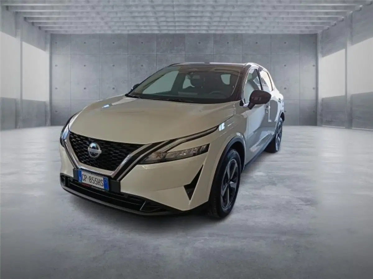 Nissan Qashqai usata a Bari (3)