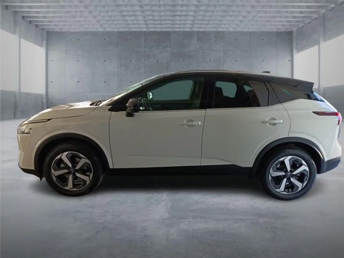 Nissan Qashqai usata a Bari (4)