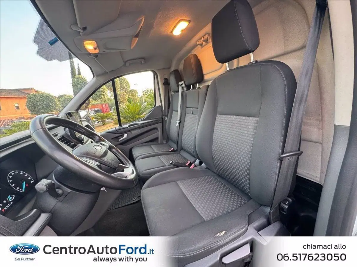 Ford Transit Custom Furgone usata a Roma (11)