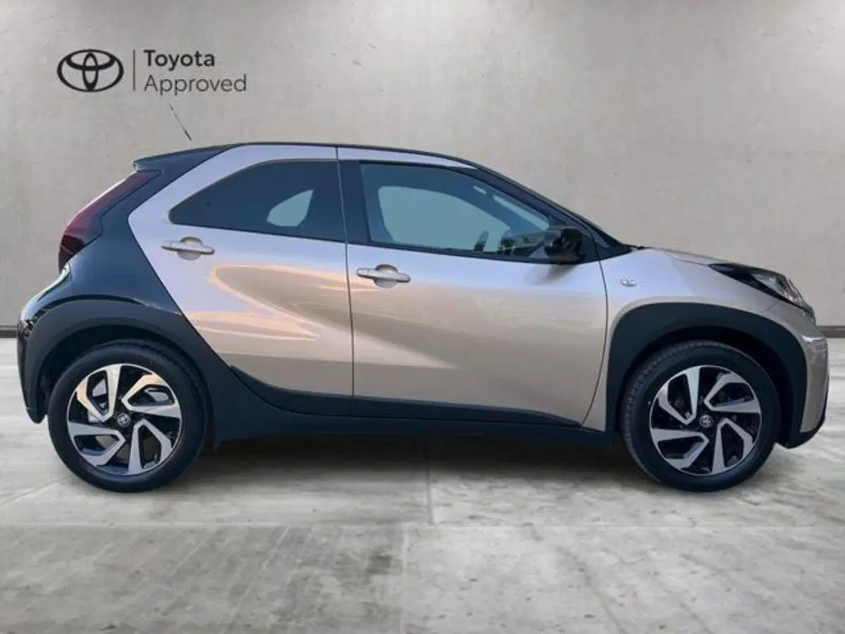 Toyota Aygo X usata a Sassari (4)
