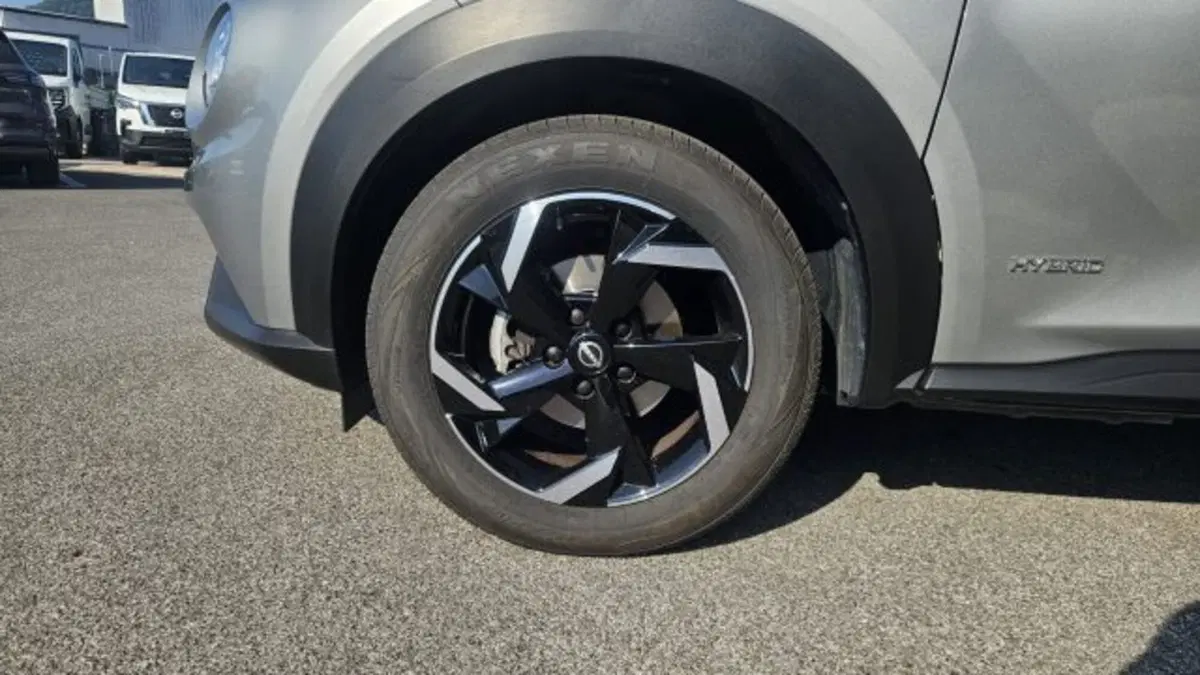Nissan Juke usata a Lucca (18)