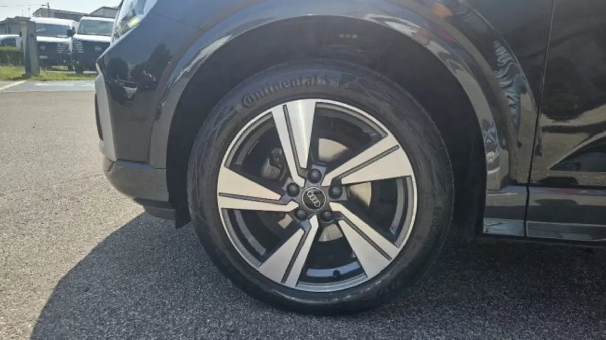 Audi Q2 usata a Lucca (19)