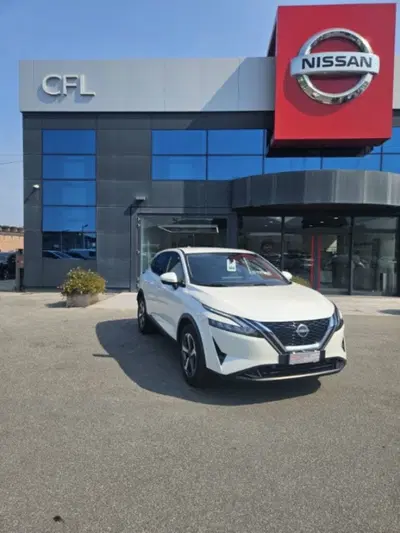 Nissan Qashqai 1.3 mhev N-Connecta 2wd 140cv del 2023 usata a Lucca