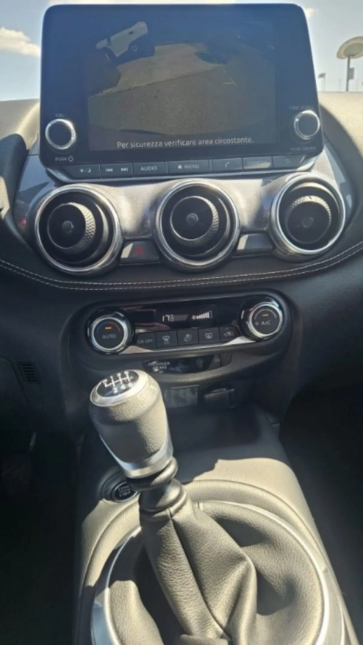 Nissan Juke usata a Lucca (11)