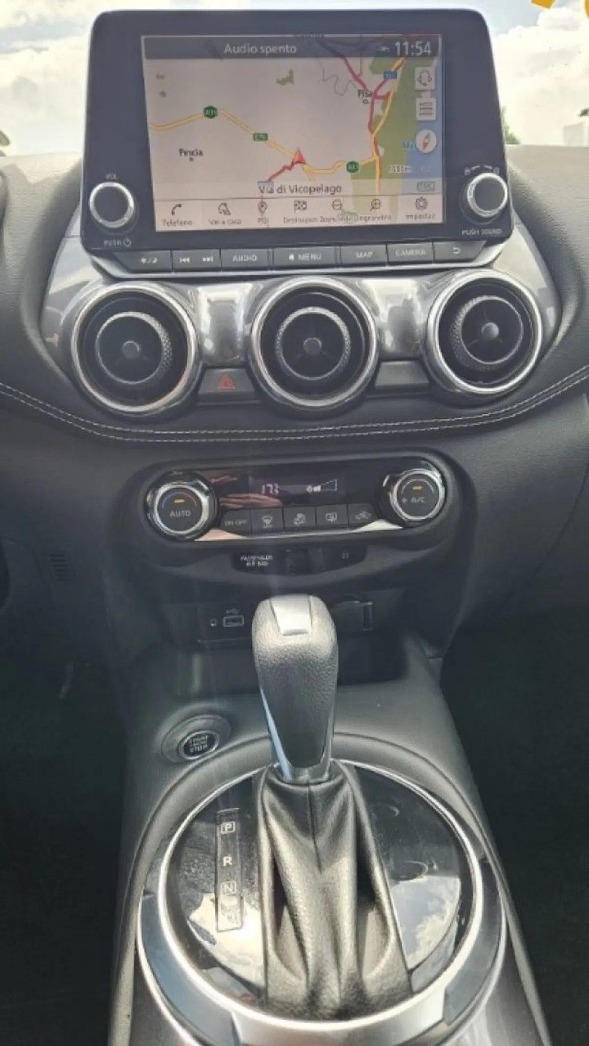 Nissan Juke usata a Lucca (13)
