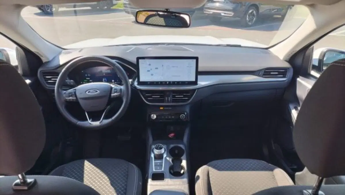 Ford Kuga usata a Lucca (14)
