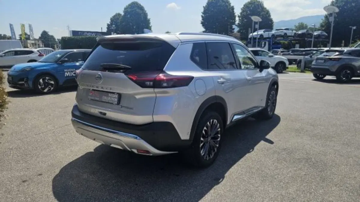 Nissan X-Trail usata a Lucca (4)