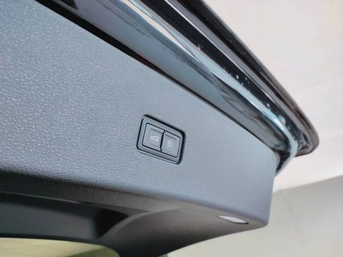 Audi Q8 usata a Teramo (15)