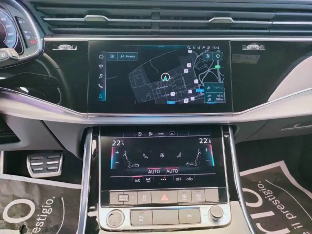 Audi Q8 usata a Teramo (18)